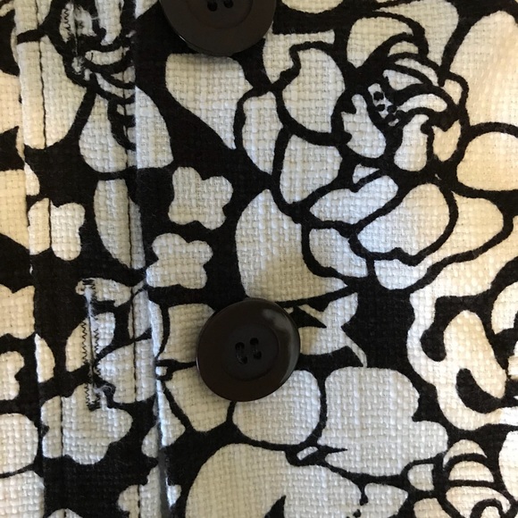 Jacket - Picture 6 of 6